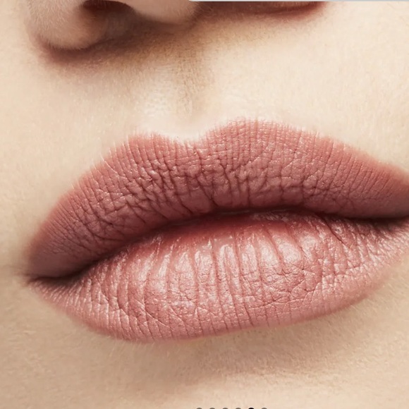 COPY - MAC MATTE LIPSTICK                            VELVET TEDDY (617) Deep-To… - Picture 5 of 5